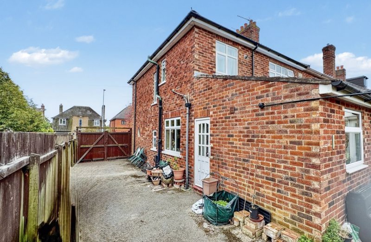 Images for Yarborough Crescent, Lincoln