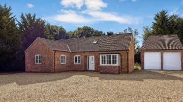 Oak Lodge, The Paddock, Dry Doddington