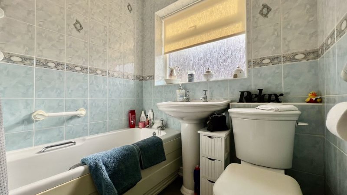 Images for Dewsbury Avenue, Scunthorpe