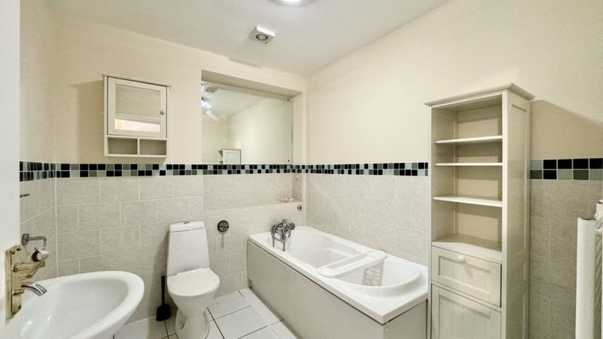 Images for Hambleton Avenue, North Hykeham, Lincoln