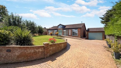Images for Potters Lodge, Barff Road, Potterhanworth EAID:Starkey & Brown Scunthorpe BID:Starkey&Brown Lincoln