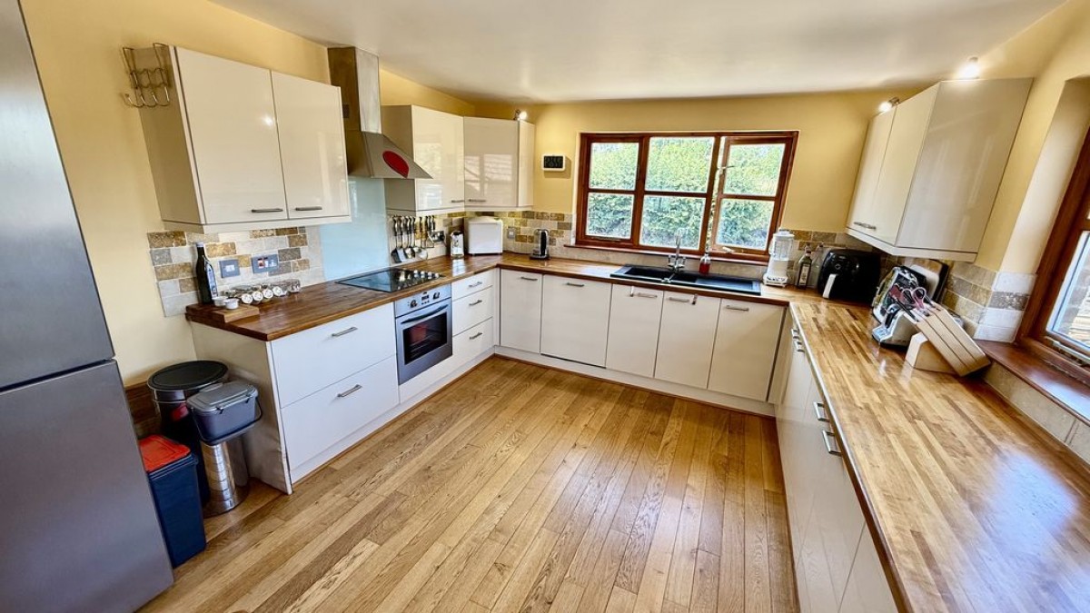 Images for Potters Lodge, Barff Road, Potterhanworth