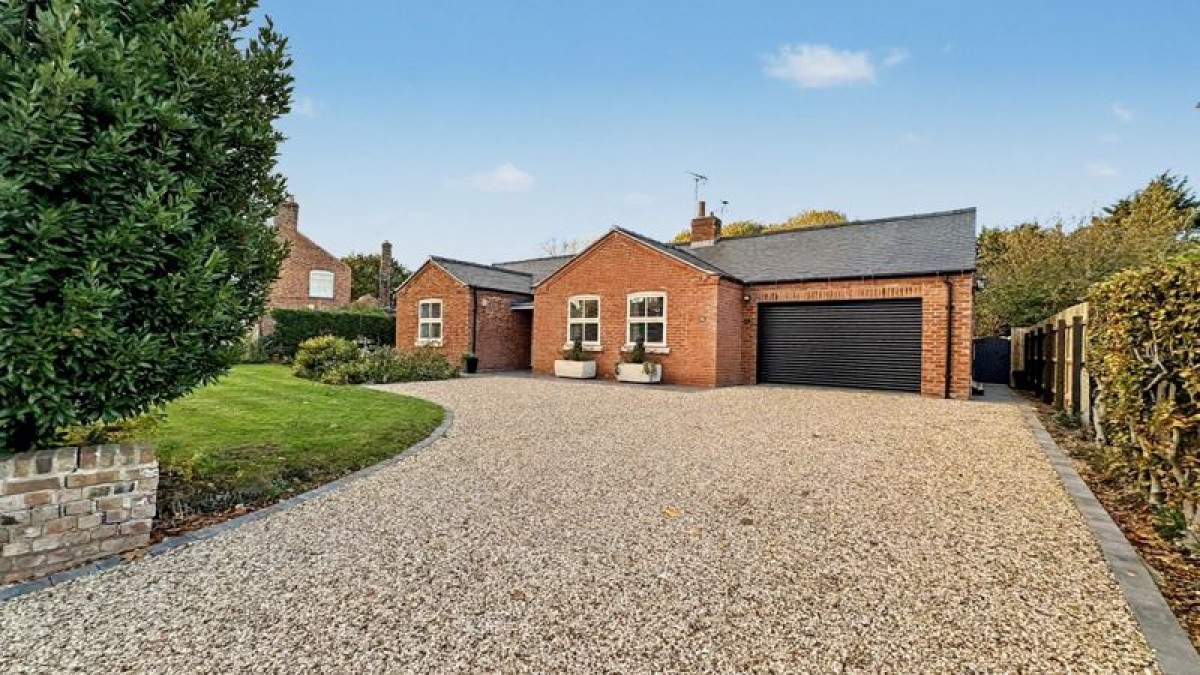 Images for Royal Oak Lane, Aubourn, Lincoln