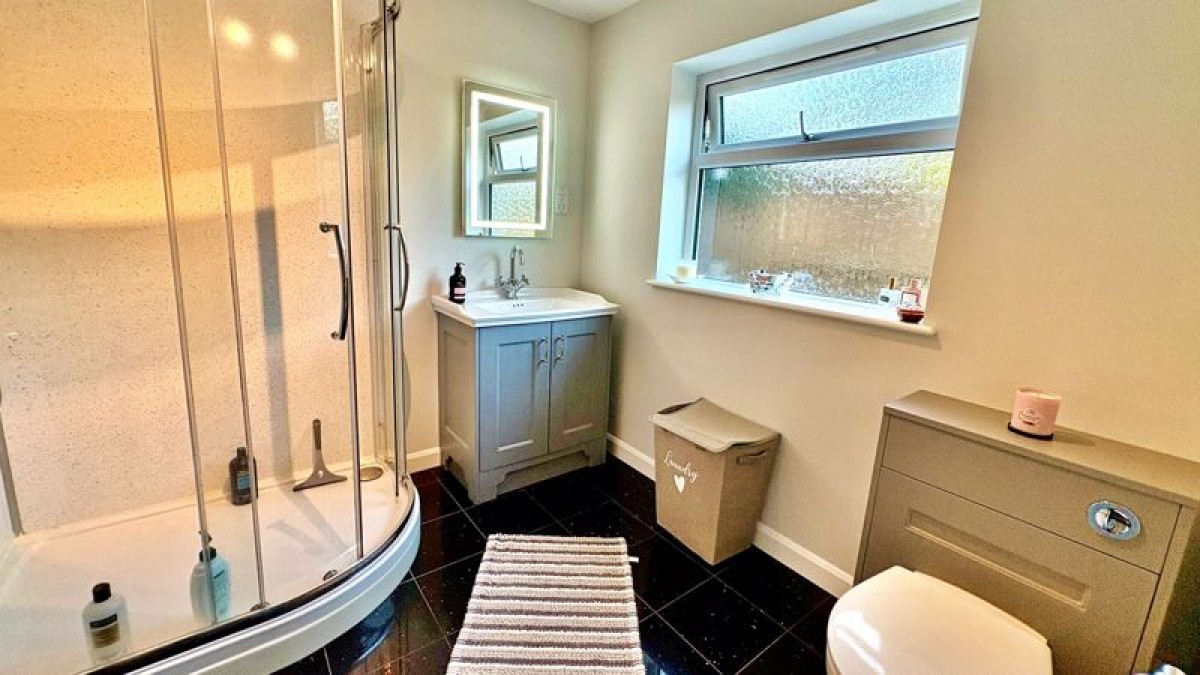 Images for Royal Oak Lane, Aubourn, Lincoln