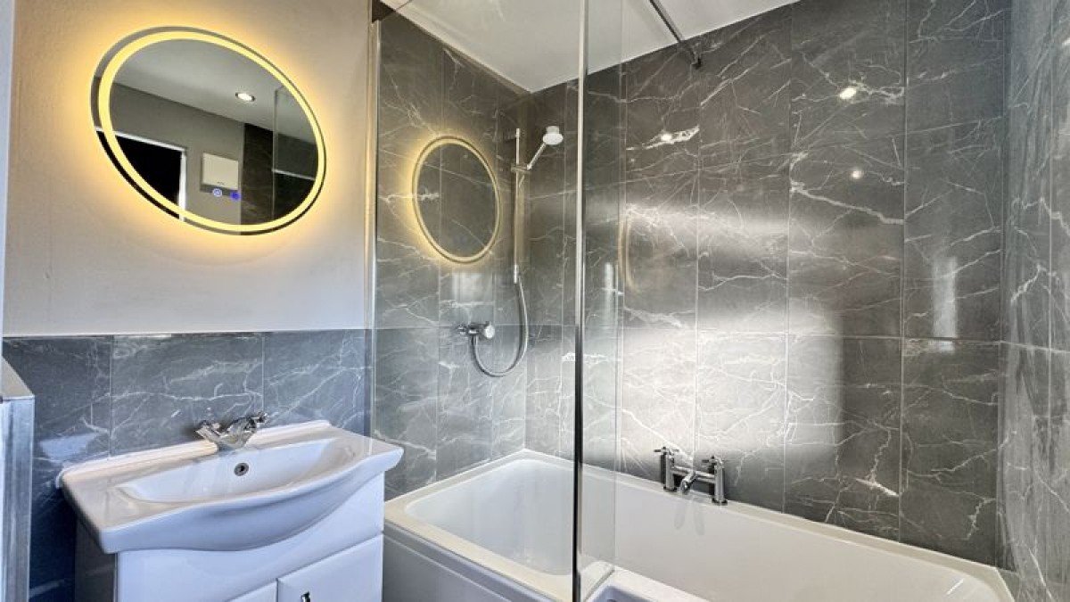 Images for Capper Avenue, Gainsborough