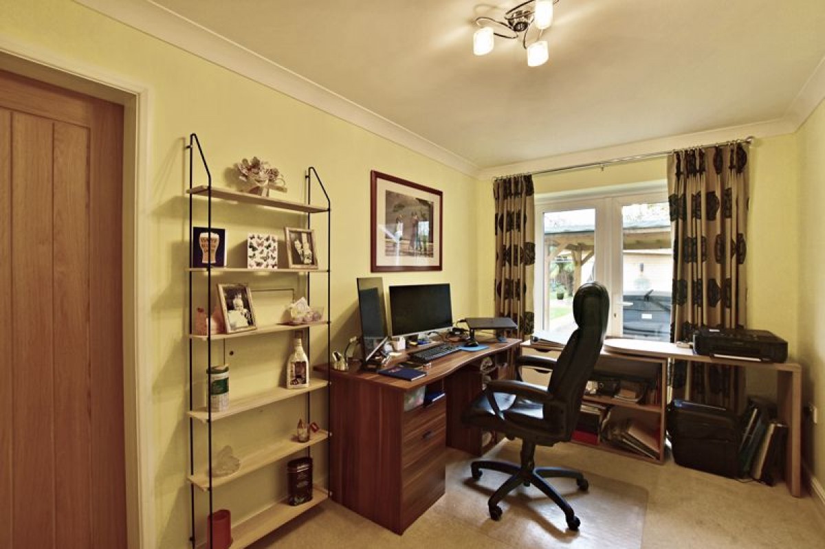 Images for Chelsea Close, Lincoln