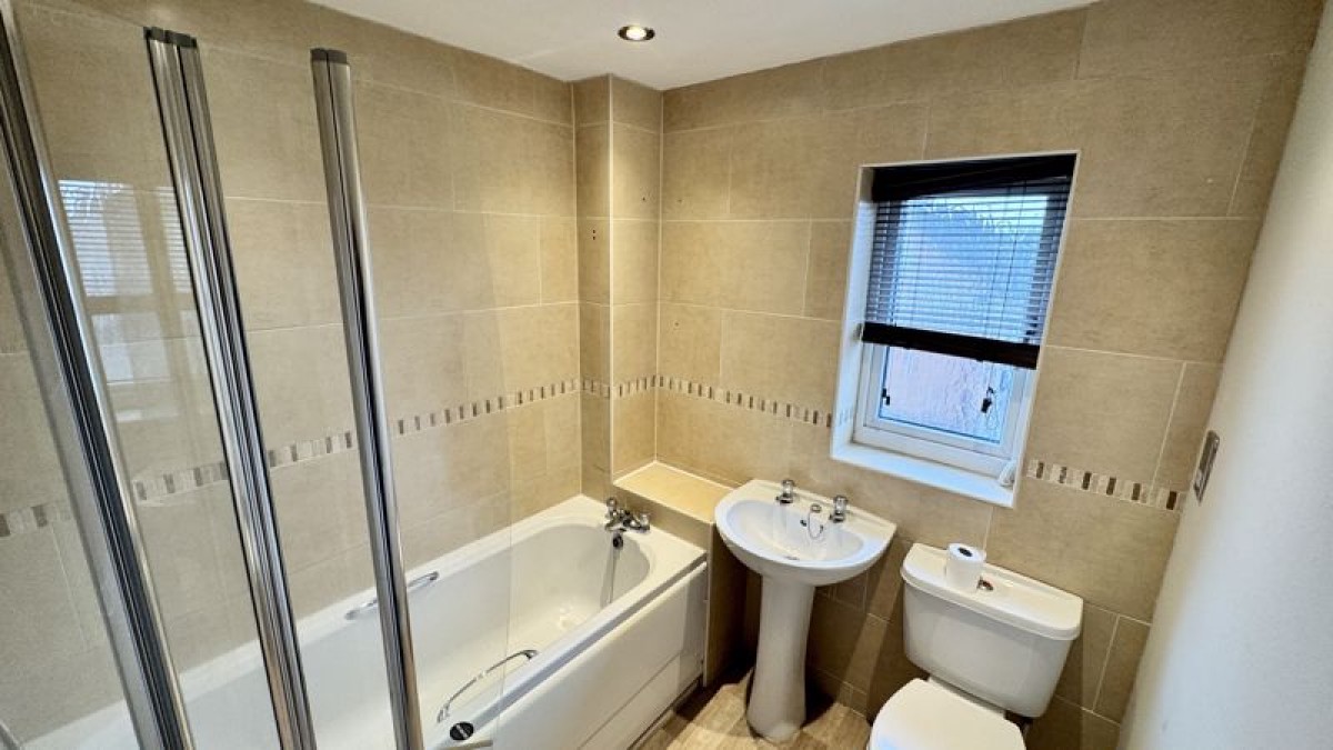 Images for Mercer Drive, Lincoln