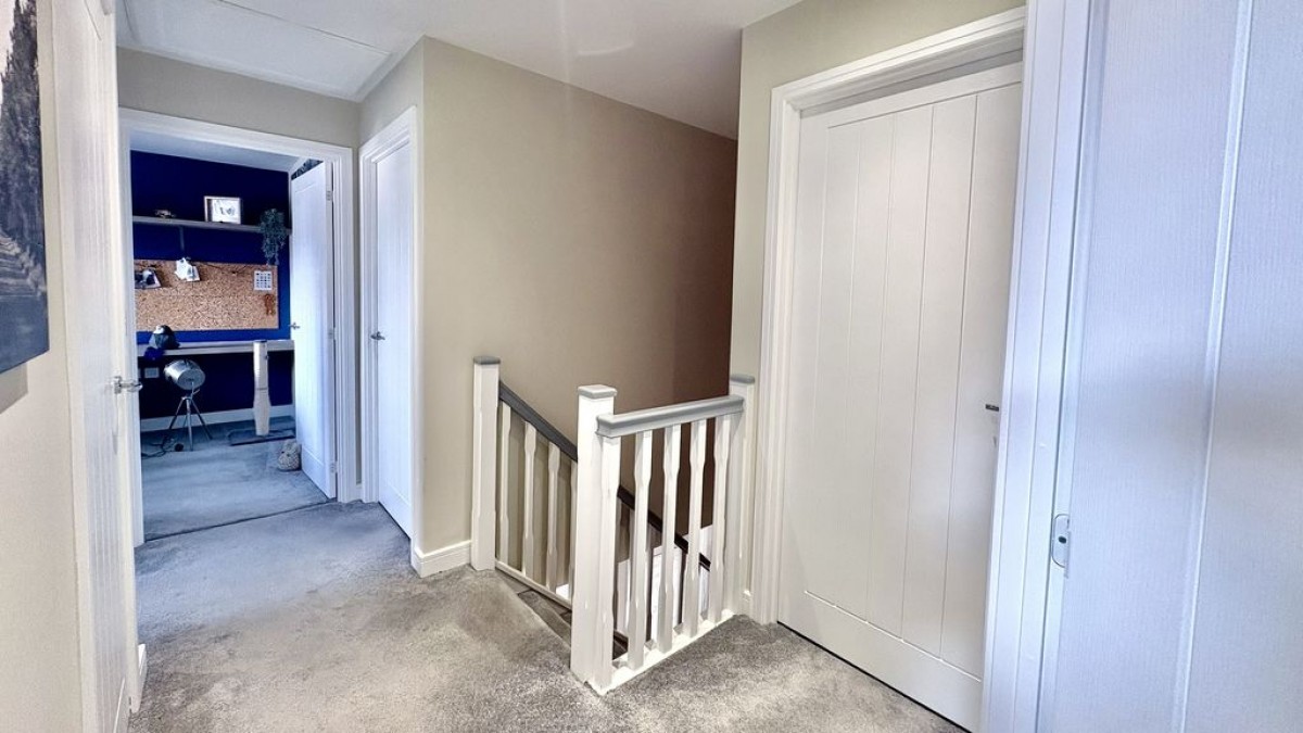 Images for Field Avenue, Saxilby, Lincoln