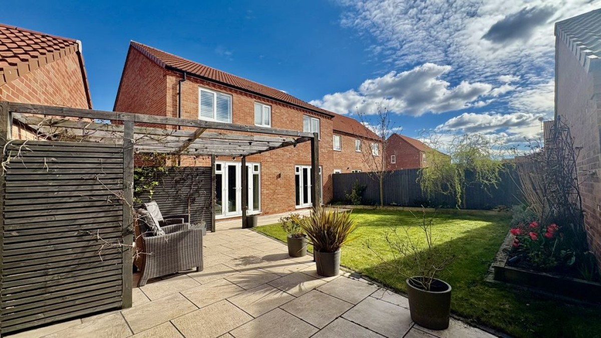 Images for Field Avenue, Saxilby, Lincoln