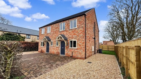 View Full Details for Peony Cottage, Station Road, Potterhanworth