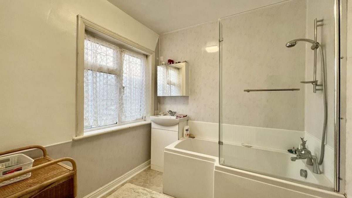 Images for Buckingham Avenue, Scunthorpe