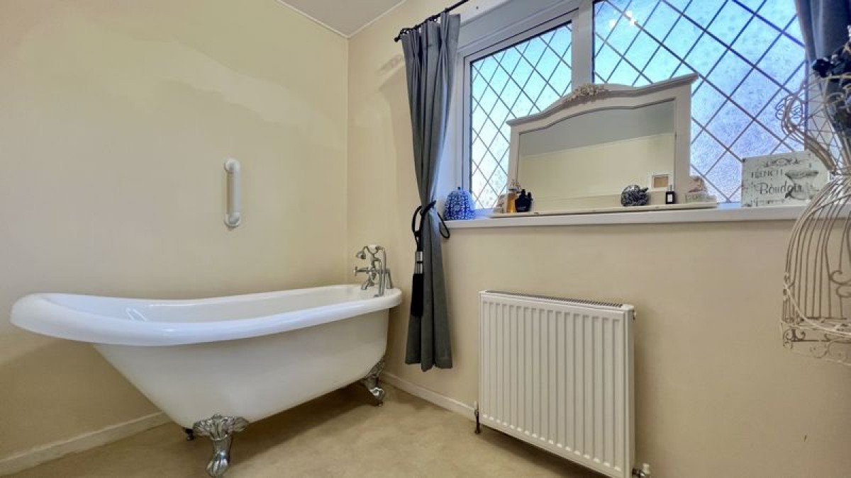 Images for Clare Crescent, Bottesford
