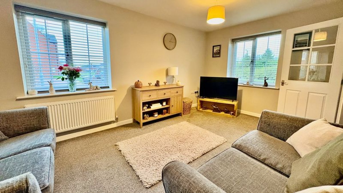 Images for Top Farm Avenue, Navenby, Lincoln