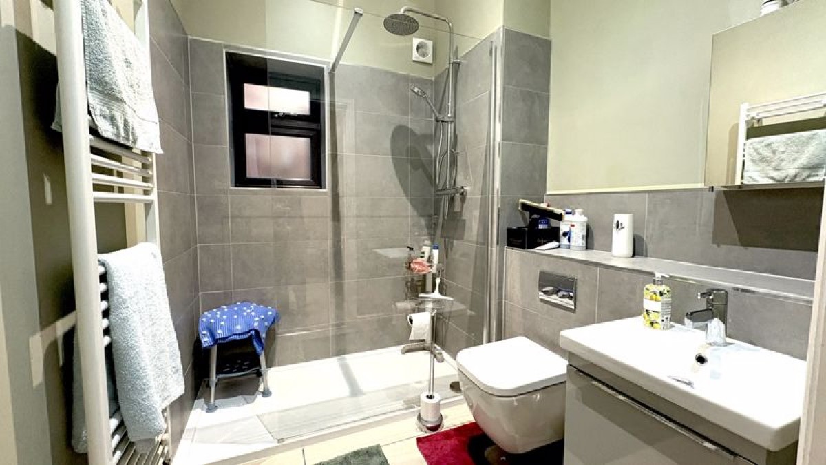 Images for Corner Farm Close, Middle Rasen