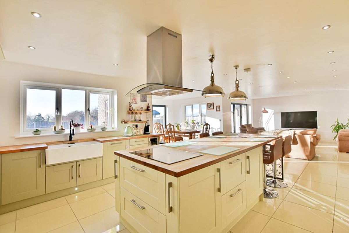 Images for Abbey Road, Bardney, Lincoln