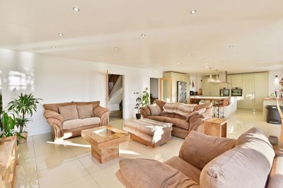 Images for Abbey Road, Bardney, Lincoln EAID:Starkey & Brown Scunthorpe BID:Starkey&Brown Lincoln