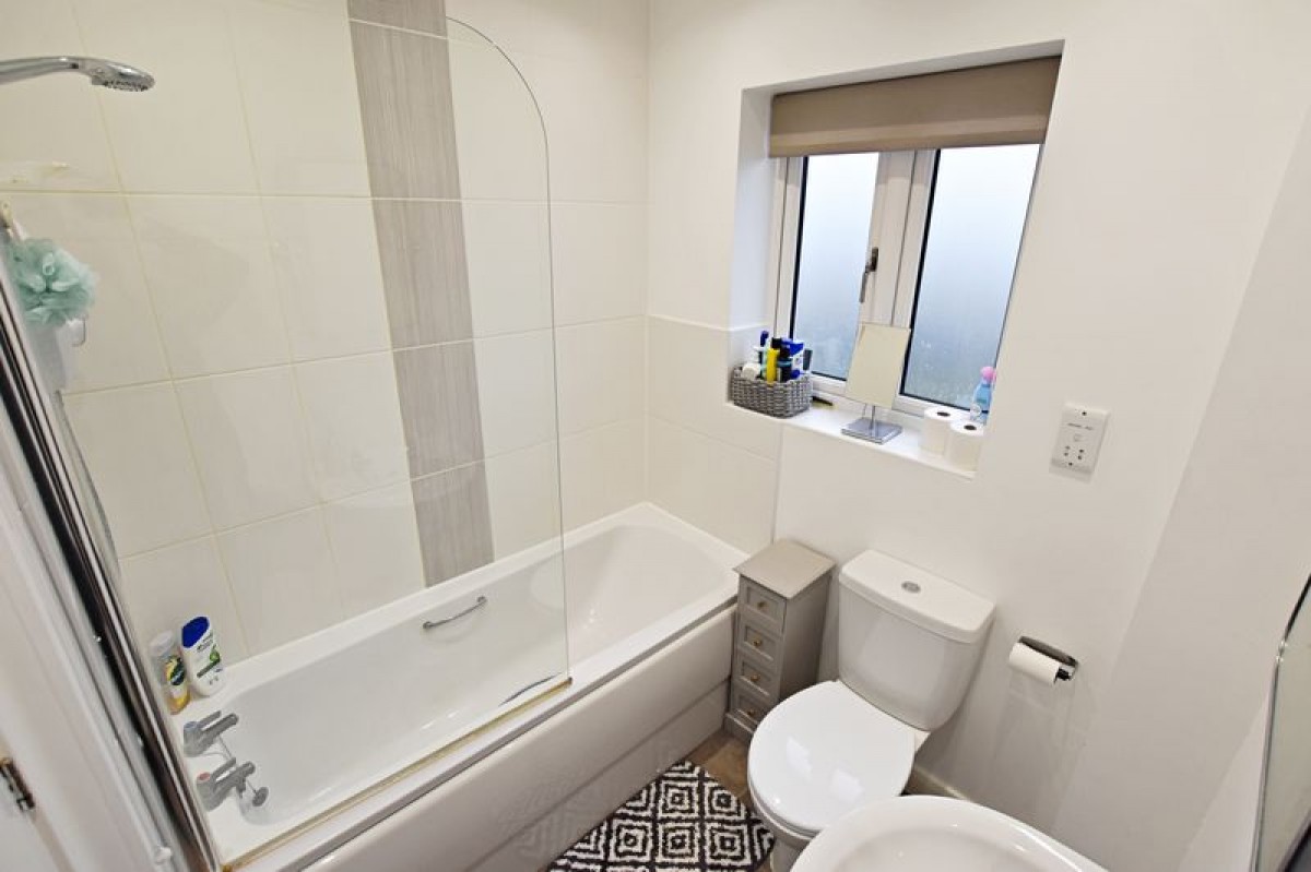 Images for Kingfisher Close, Cherry Willingham, Lincoln