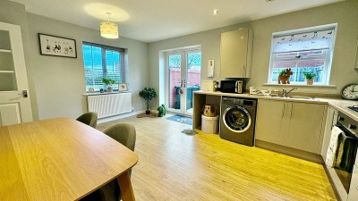 Images for Top Farm Avenue, Navenby, Lincoln EAID:Starkey & Brown Scunthorpe BID:Starkey&Brown Lincoln