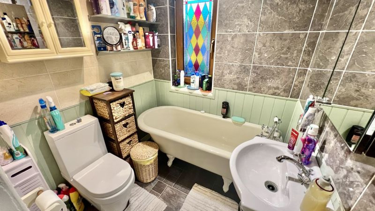 Images for Warwick Road, Scunthorpe