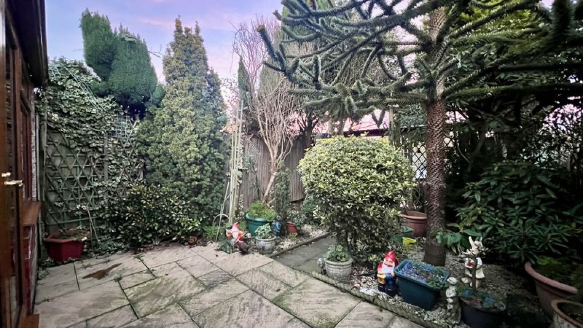 Images for Warwick Road, Scunthorpe