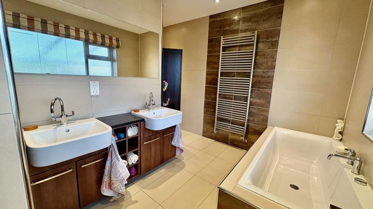 Images for Manor Road, Swinderby, Lincoln