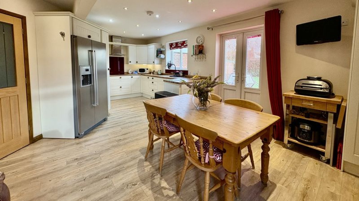 Images for Manor Road, Swinderby, Lincoln