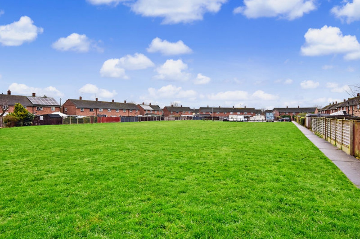 Images for Shropshire Road, Scampton, Lincoln