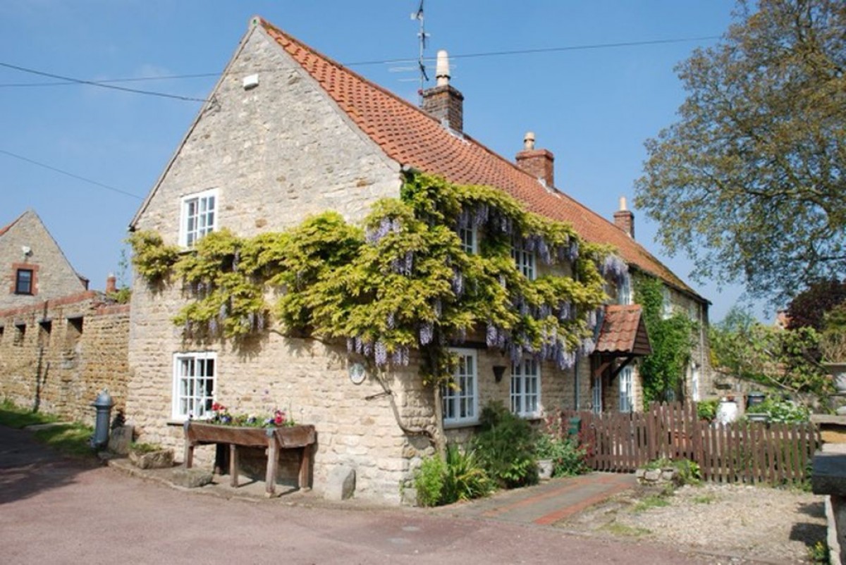 Images for Walnut Cottage, Grosvenor Square, Wellingore