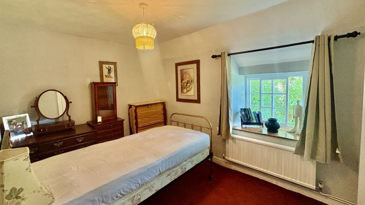 Images for Walnut Cottage, Grosvenor Square, Wellingore