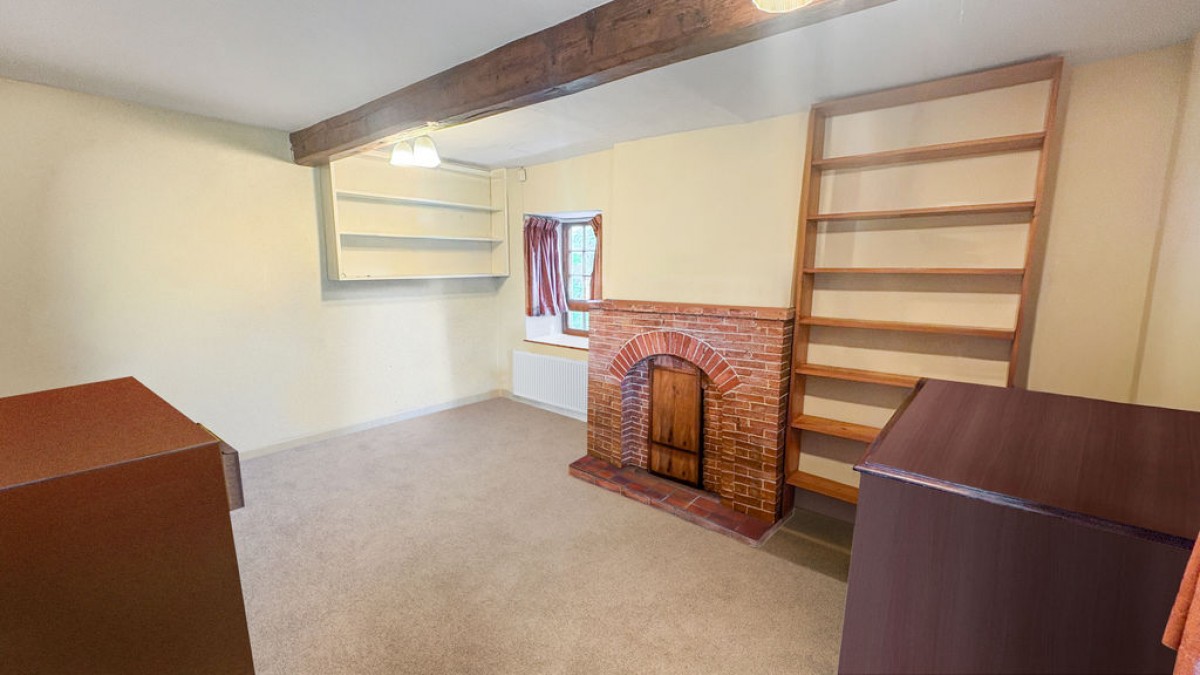 Images for Walnut Cottage, Grosvenor Square, Wellingore