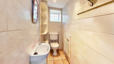 Images for Walnut Cottage, Grosvenor Square, Wellingore EAID:Starkey & Brown Scunthorpe BID:Starkey&Brown Lincoln