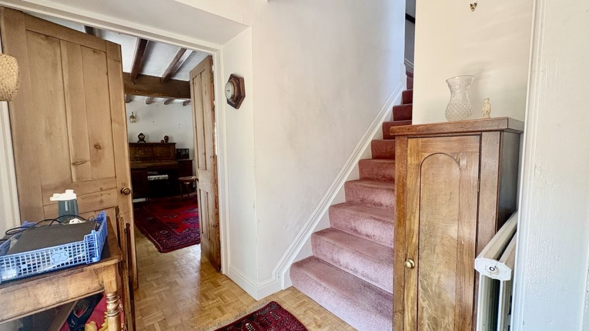 Images for Walnut Cottage, Grosvenor Square, Wellingore