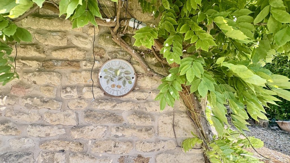 Images for Walnut Cottage, Grosvenor Square, Wellingore