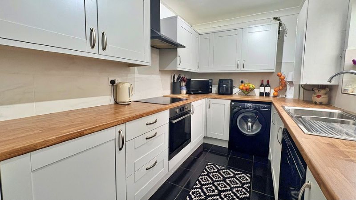 Images for Hawthorn Drive, Sleaford