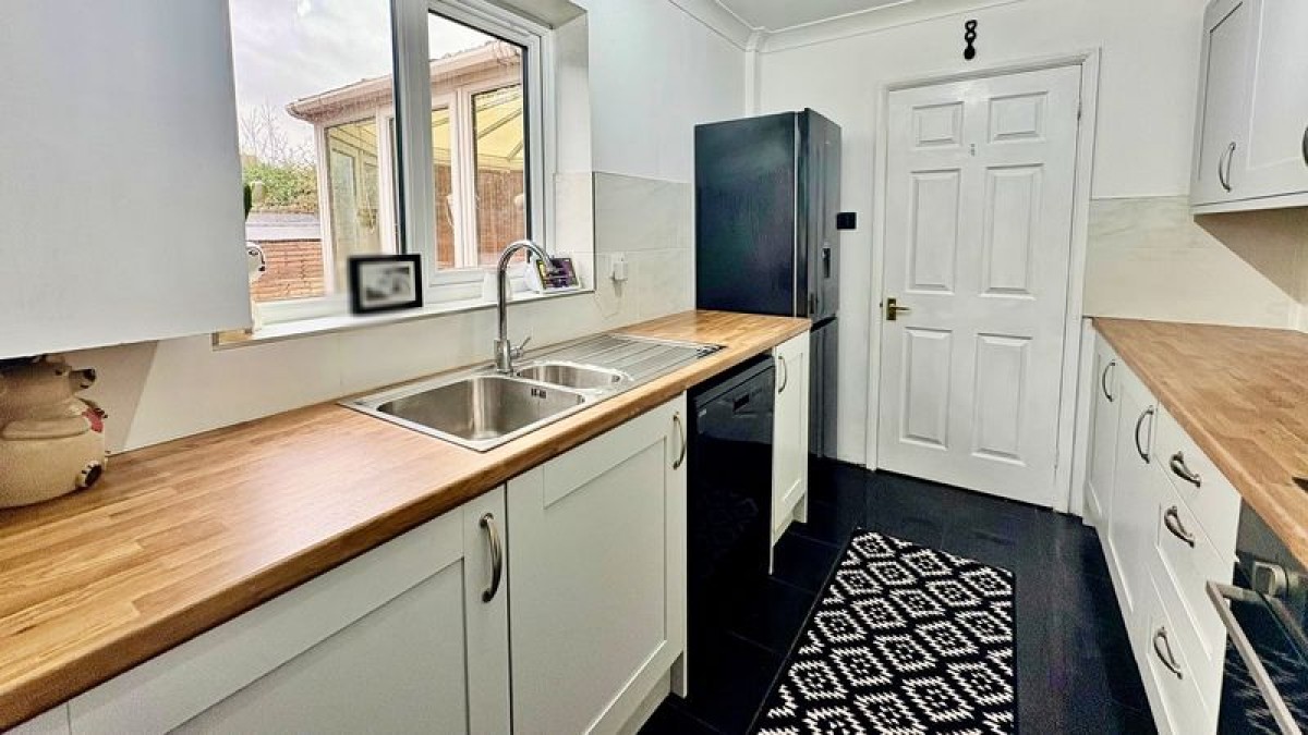 Images for Hawthorn Drive, Sleaford