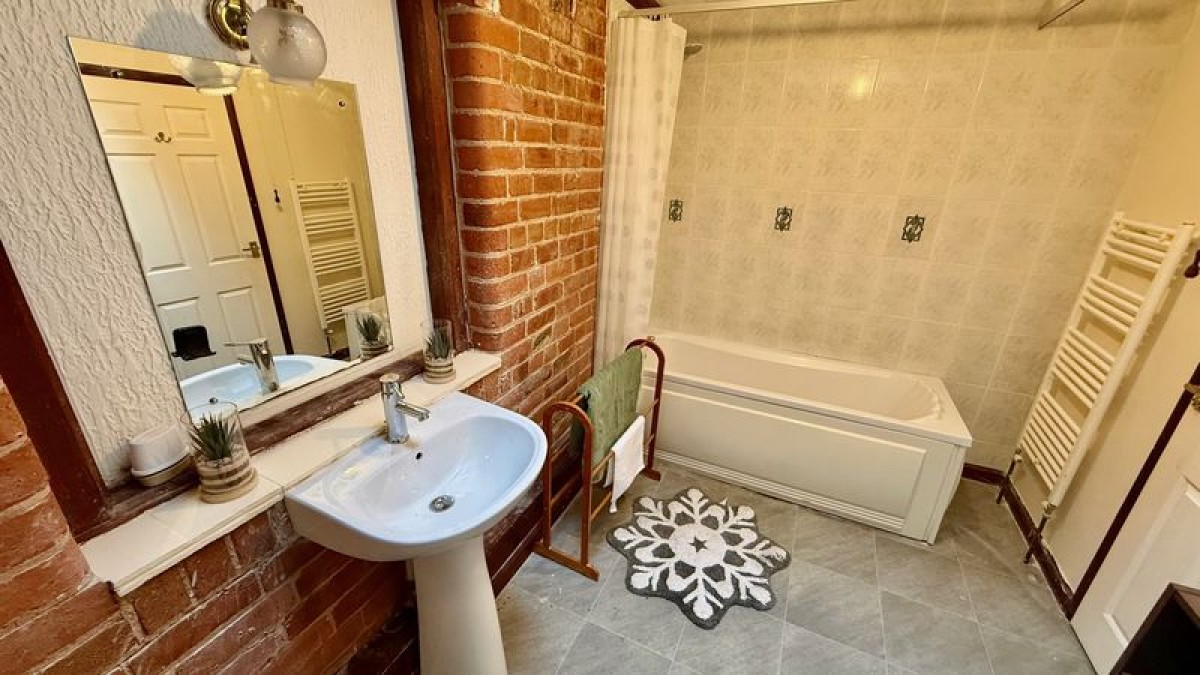 Images for The Old Bakehouse, Station Road, Bardney, Lincoln