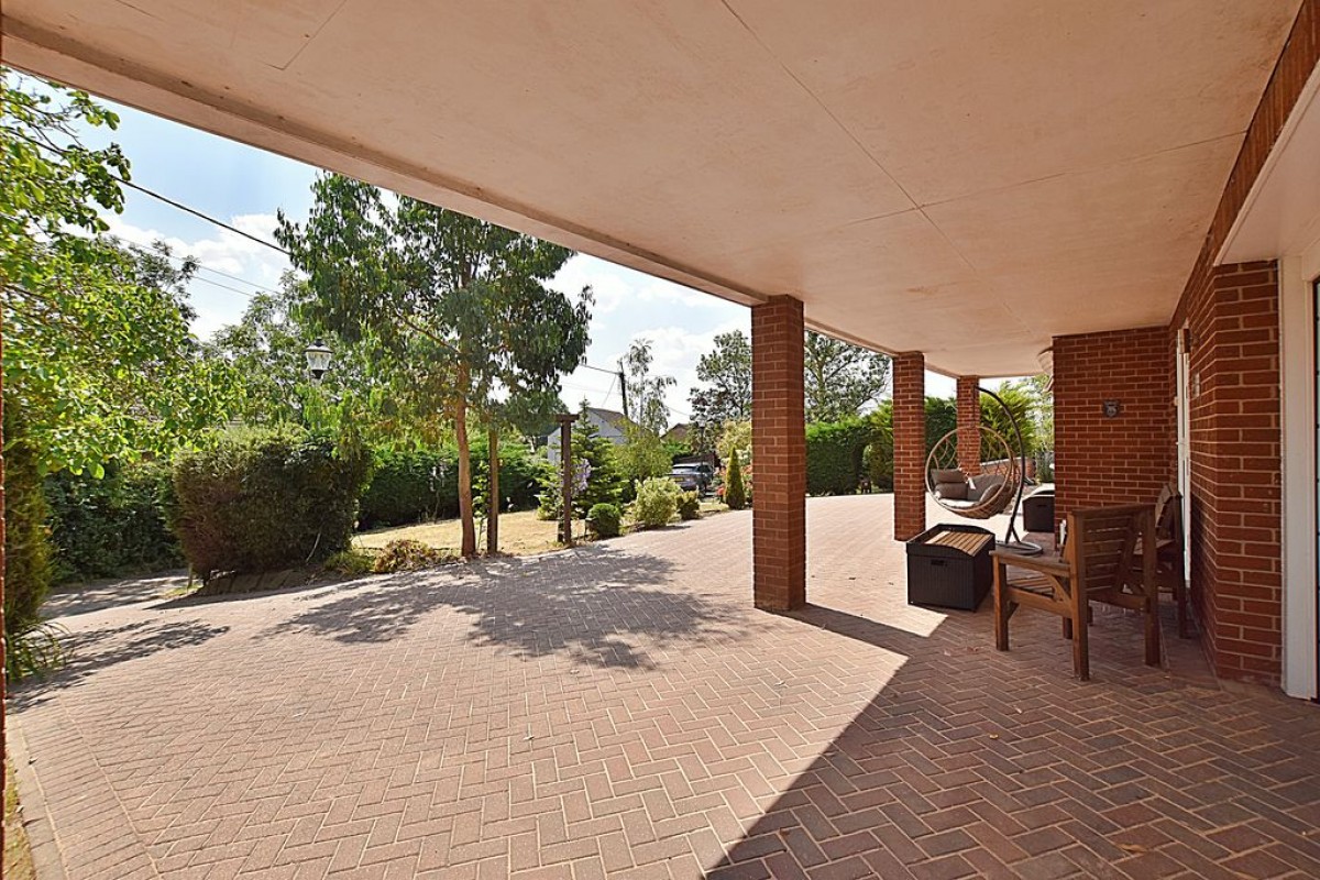 Images for Walnut House, Hallams Lane, Timberland