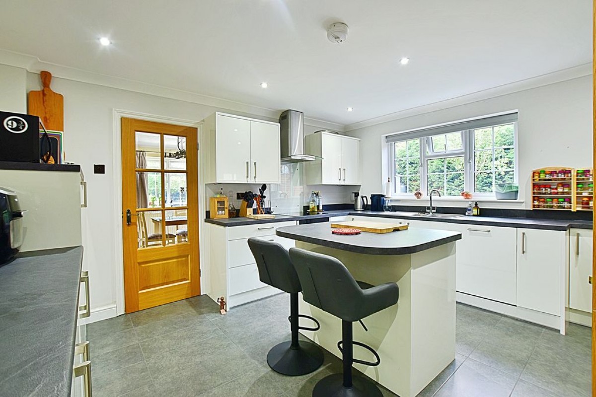 Images for Walnut House, Hallams Lane, Timberland