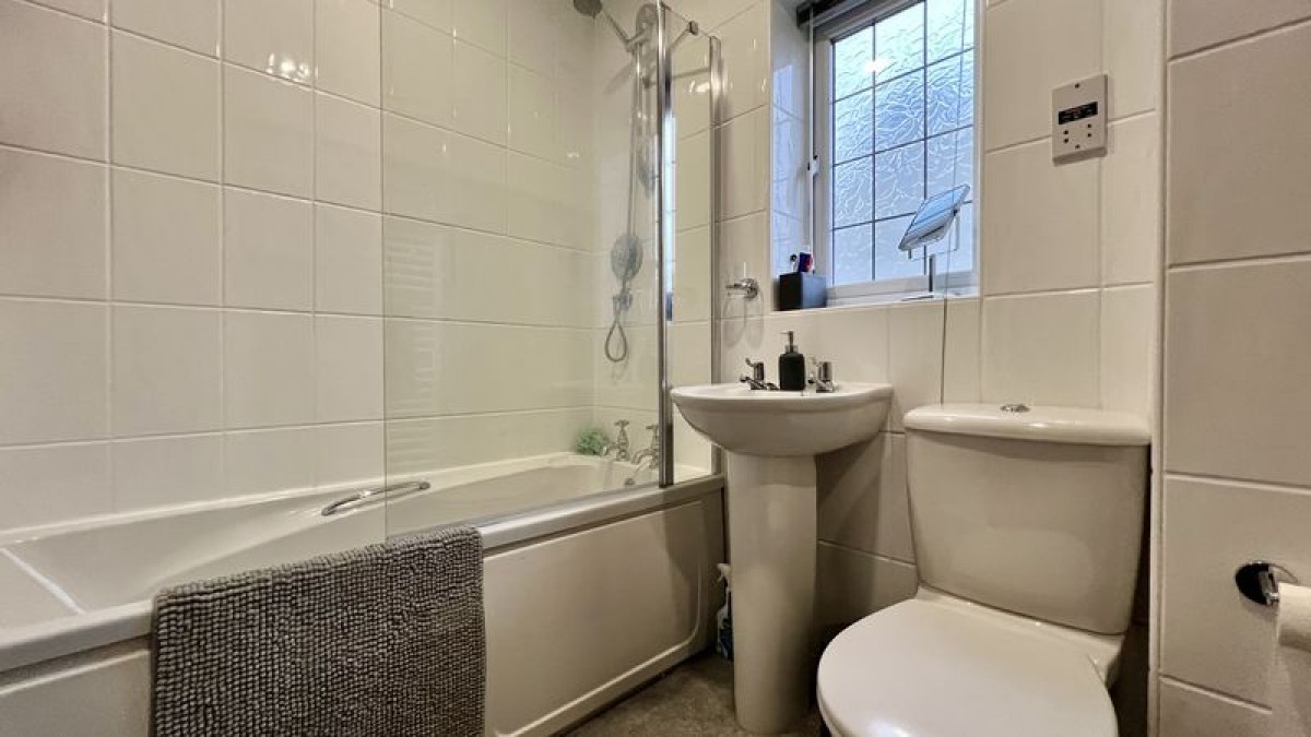 Images for The Old Moorings, Eastoft