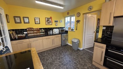 Images for Ashfield, Lincoln, Sturton-By-Stow EAID:Starkey & Brown Scunthorpe BID:Starkey&Brown Lincoln