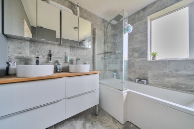 Images for Oakfield, Saxilby, Lincoln EAID:Starkey & Brown Scunthorpe BID:Starkey&Brown Lincoln