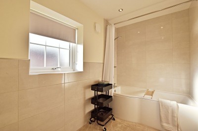 Images for Top Farm Avenue, Navenby, Lincoln EAID:Starkey & Brown Scunthorpe BID:Starkey&Brown Lincoln