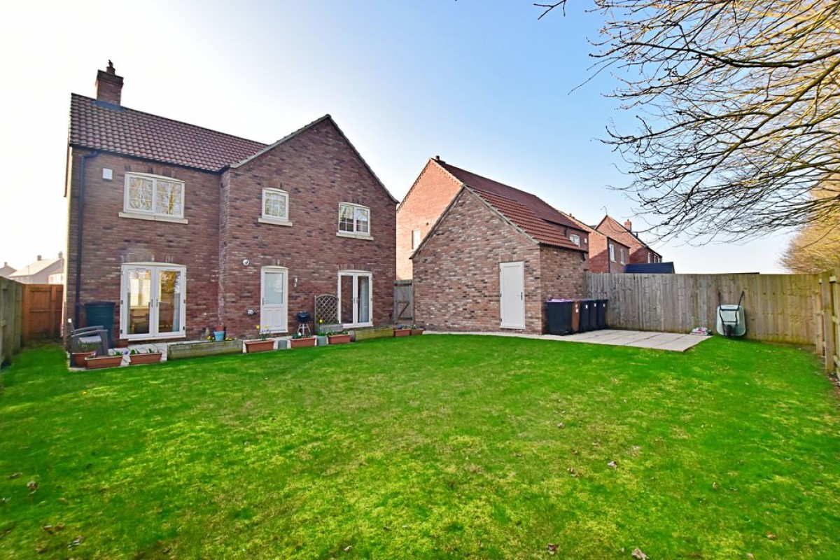 Images for Top Farm Avenue, Navenby, Lincoln