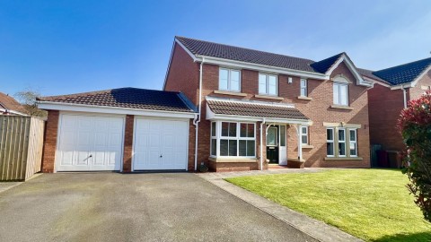 View Full Details for Swift Drive, Scawby Brook