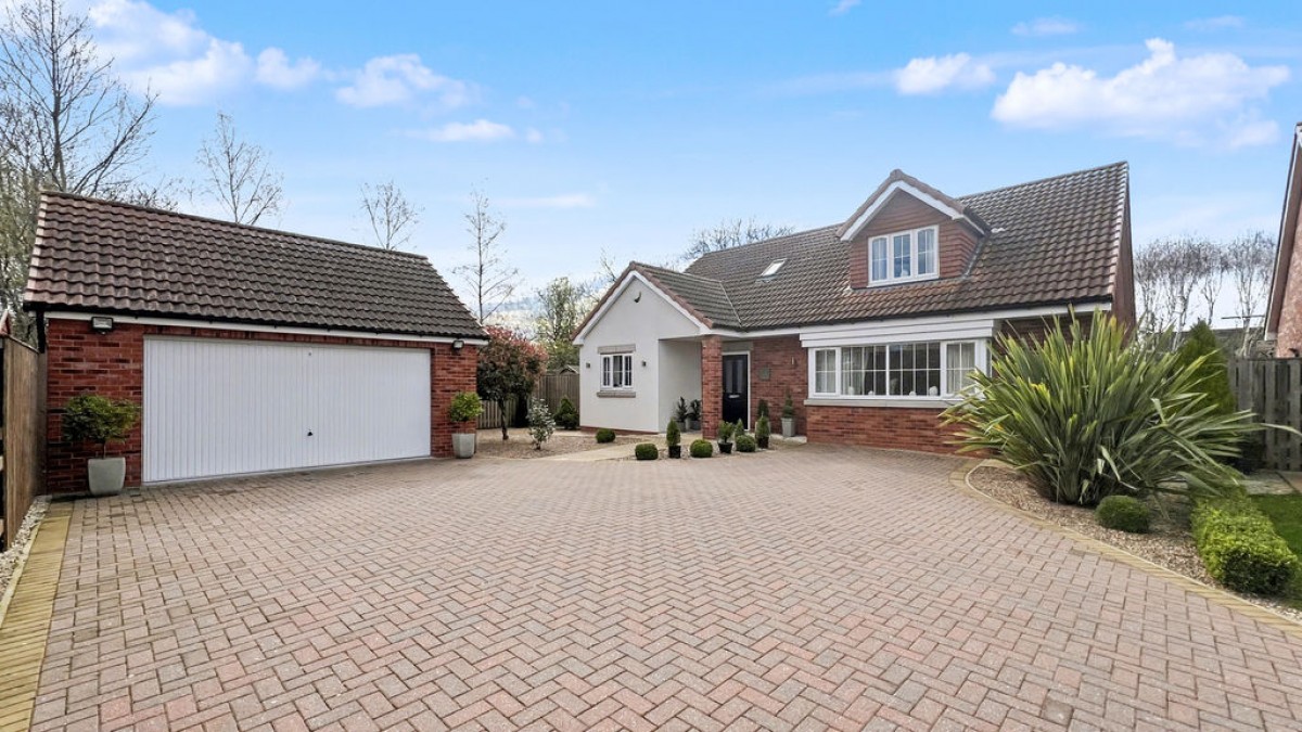 Images for Christophers Meadow, West Butterwick