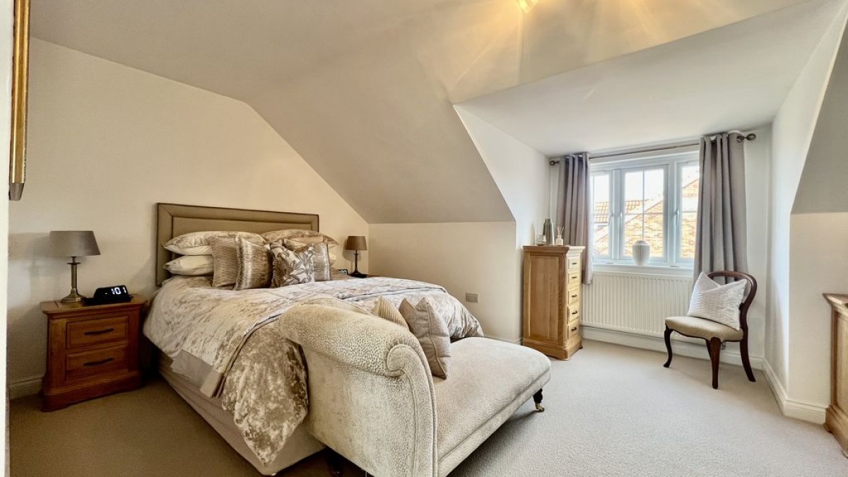 Images for Christophers Meadow, West Butterwick