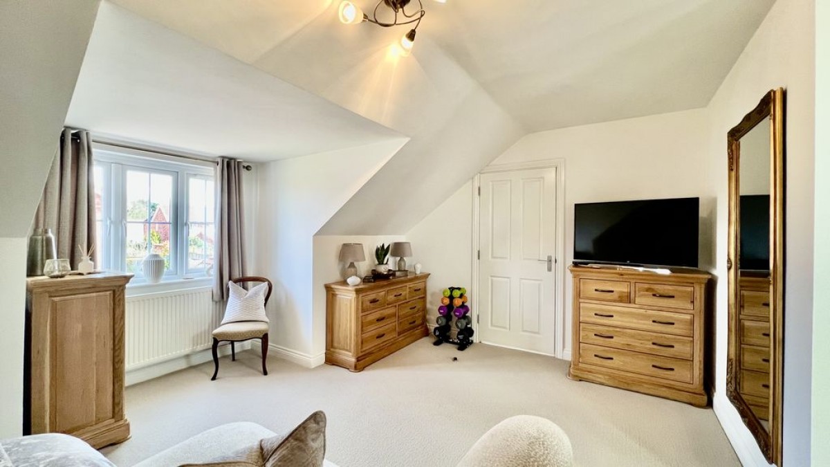 Images for Christophers Meadow, West Butterwick