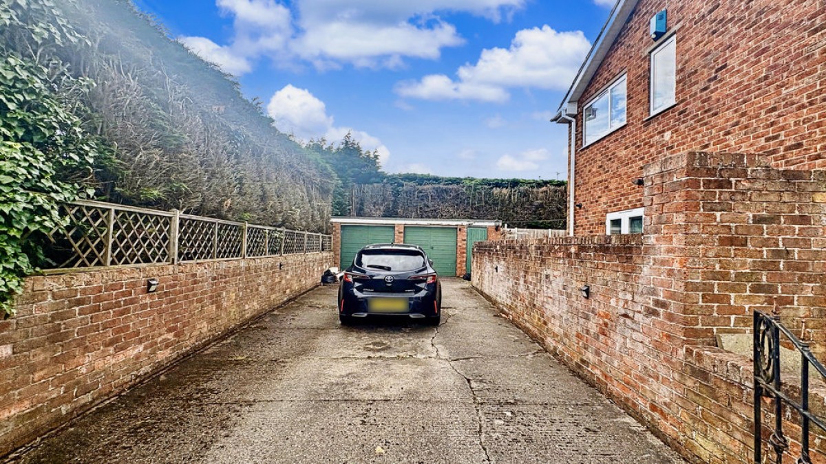 Images for Rolleston Close, Lincoln