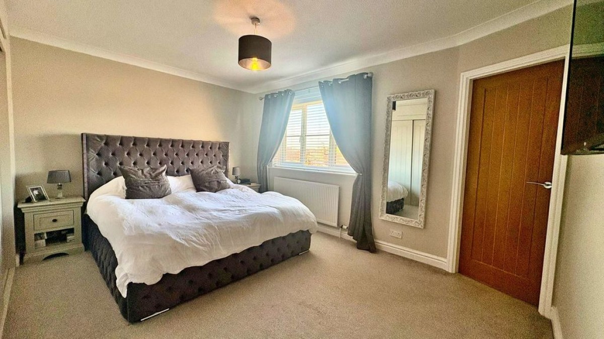 Images for Midholm, Cherry Willingham, Lincoln