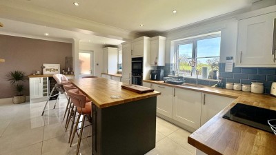 Images for Midholm, Cherry Willingham, Lincoln EAID:Starkey & Brown Scunthorpe BID:Starkey&Brown Lincoln